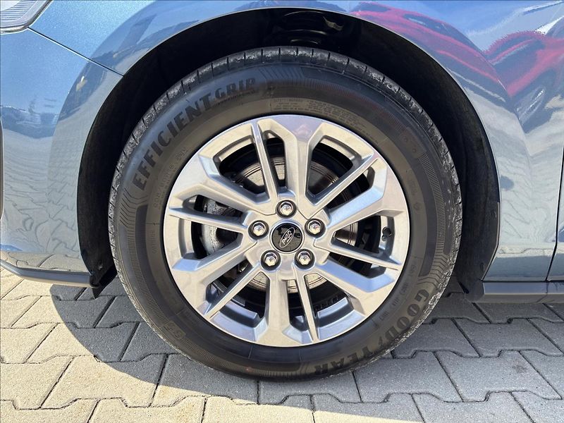 Ford Focus 1,0 EcoBoost 114kW Titanium - fotka 10 z 42