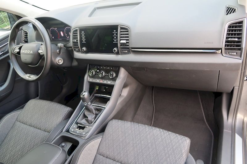 Škoda Karoq (2025) Top Selection 1.5 TSI 110 kW - fotka 18 z 28