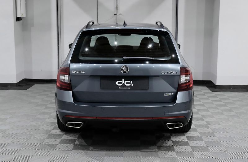 Škoda Octavia 3 FL 2.0 TSI 180 kW DSG RS - fotka 7 z 36