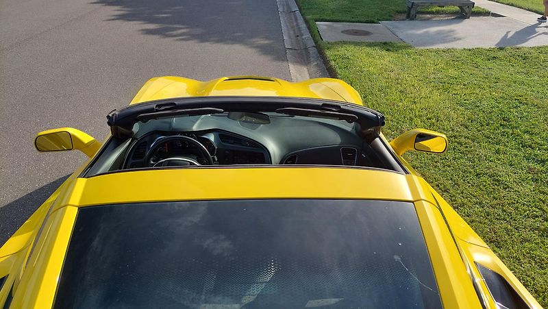 Chevrolet Corvette (2019) C7 3LT SKLADEM, ihned k odběru - fotka 21 z 45
