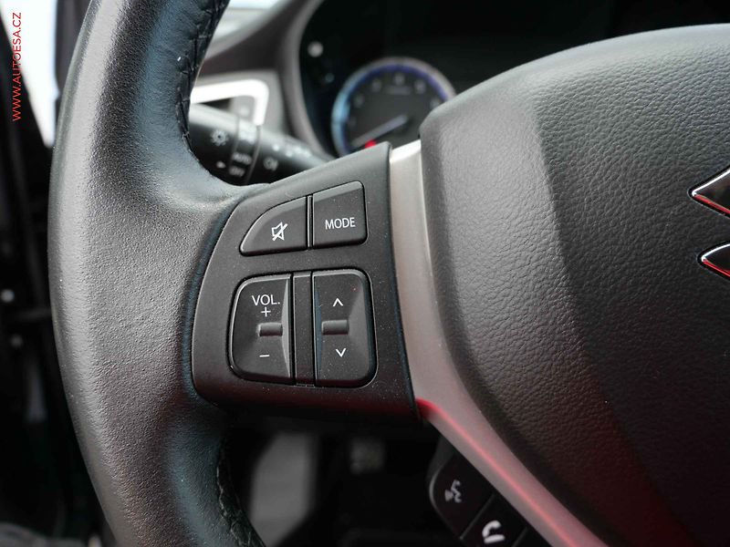 Suzuki S-Cross (2016) 1.4BJet AllGrip, 1.maj,ČR - fotka 12 z 26