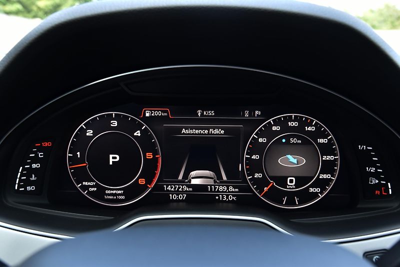Audi Q7 3.0 TDI QUATTRO,VIRTUAL,7MÍST - fotka 17 z 50