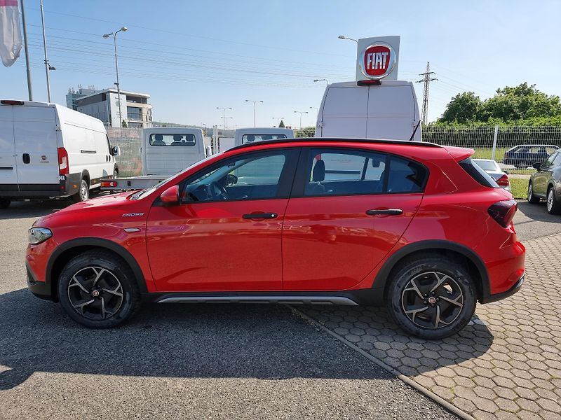 Fiat Tipo (2023) Tipo HB City Cross 1,5T AT-7 - fotka 4 z 18