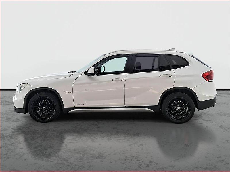 BMW X1 (2012) xDrive23d, 4X4, Automat, Navi - fotka 3 z 20