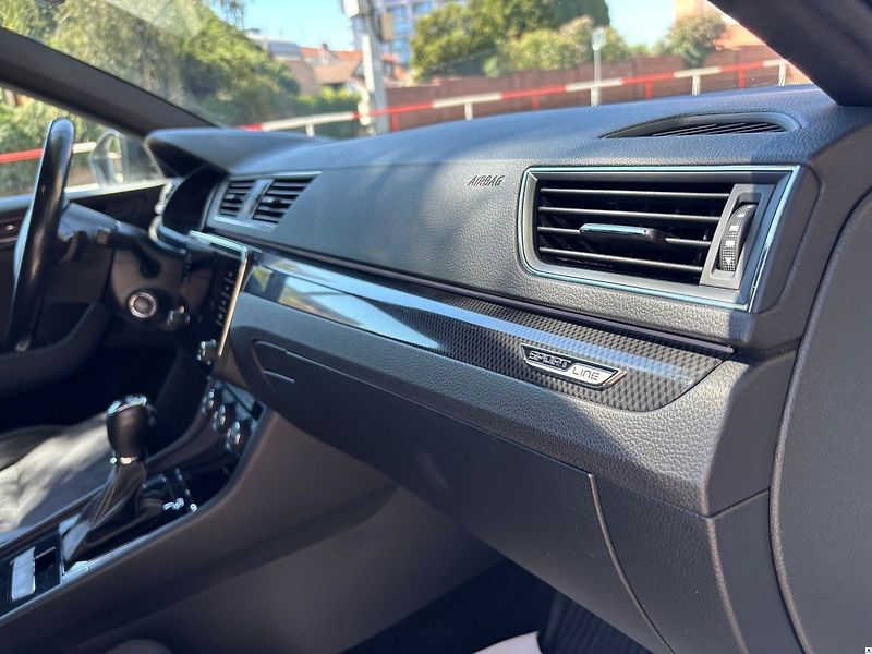 Škoda Superb 2.0TDI-AT/2018/SPORTLINE-ZÁRUK - fotka 43 z 55