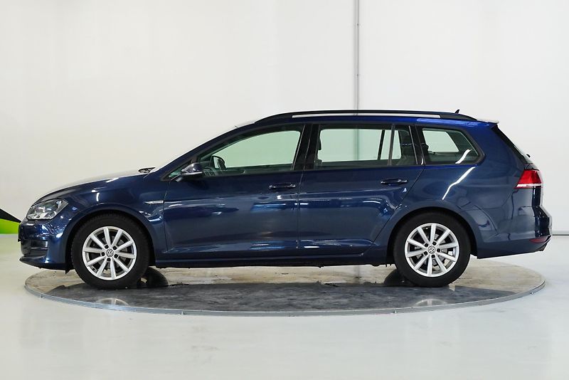Volkswagen Golf - fotka 3 z 28