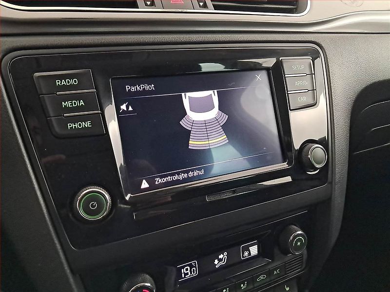 Škoda Rapid (2019) Style 1.0 TSI, ČR,1.maj - fotka 18 z 19
