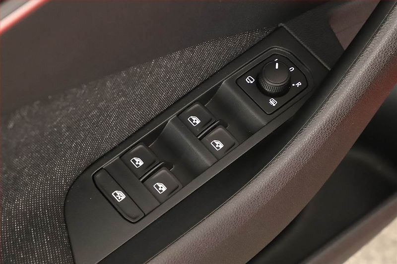 Škoda Kamiq (2026) 1.0 TSI, TOP SELECTION, DPH - fotka 13 z 13
