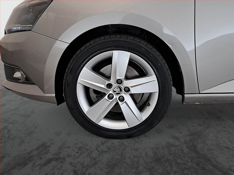 Škoda Fabia (2016) Style 1.2 TSI, Serv.kniha - fotka 14 z 23