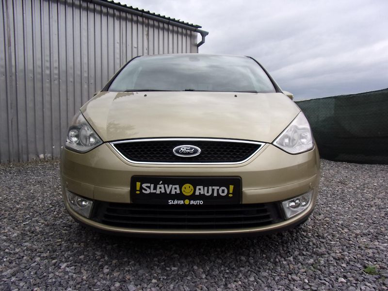 Ford Galaxy (2007) 2.0TDCi 103kW GHIA 7MÍST PANOR - fotka 2 z 25