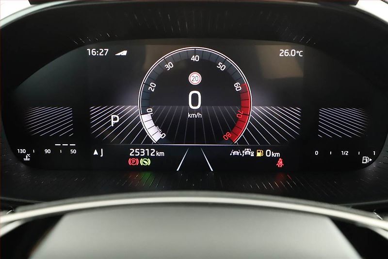 Škoda Fabia (2025) 1.0 TSI, MONTE CARLO, KEYLESS - fotka 11 z 20