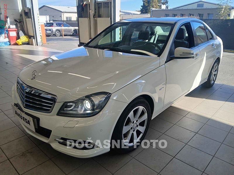 Mercedes-Benz Třídy C (2012) C 250 CDi, 1.maj,ČR - fotka 1 z 3