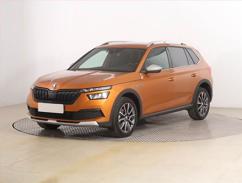 Škoda Kamiq (2022) Scoutline 1.0 TSI - fotka 2 z 19