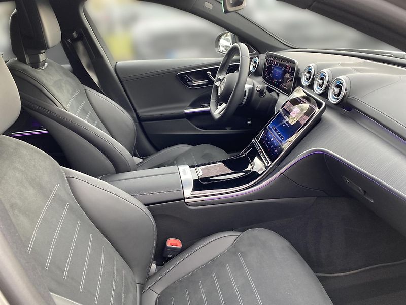 Mercedes-Benz Třídy C C 300 de 4MATIC - fotka 20 z 26
