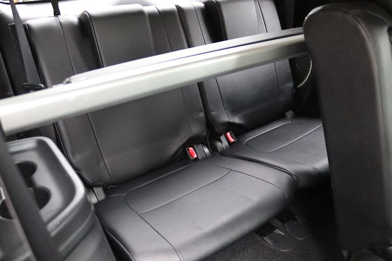 Mitsubishi Outlander 2.2DI-D 4X4 7 MÍST 110kW - fotka 44 z 50