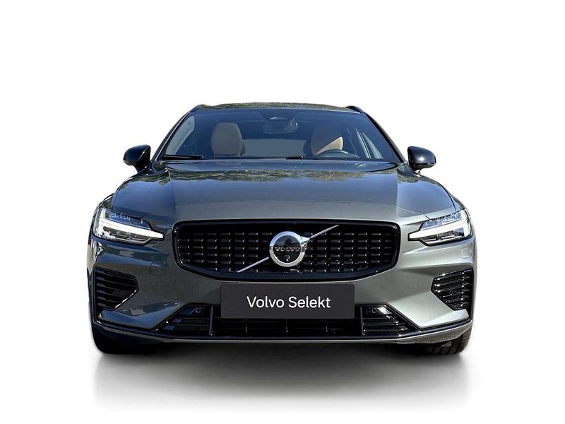 Volvo V60 T8 AWD ULTRA DARK // 335 kW - fotka 9 z 57