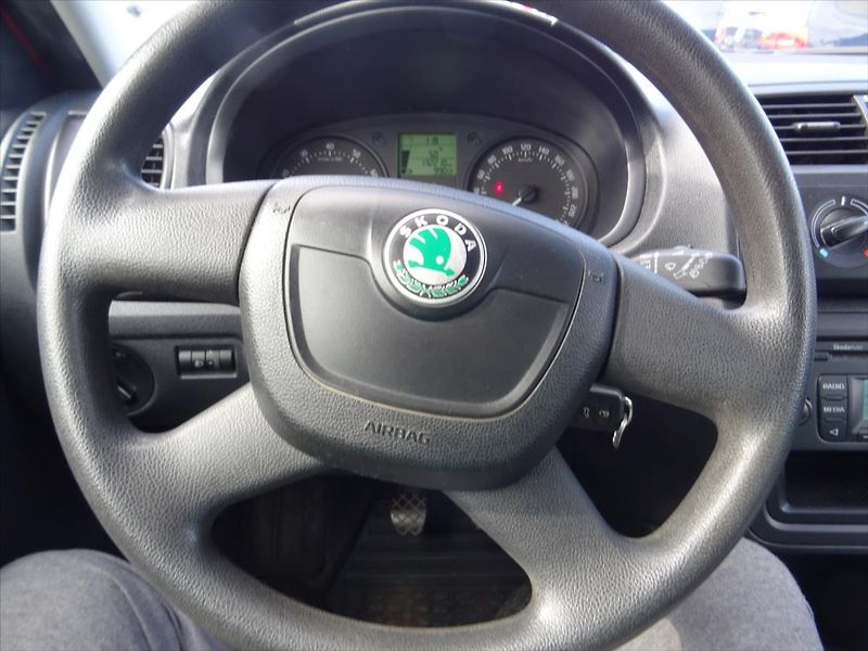 Škoda Fabia 1,2 TSI - fotka 24 z 27