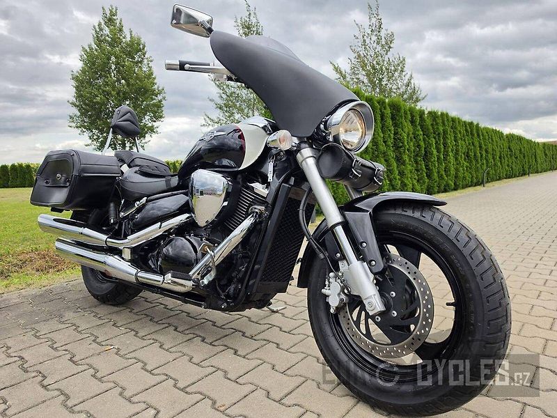 Suzuki Intruder M 800 (2010) - fotka 2 z 18