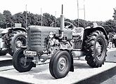 Zetor 3011, vyráběný od roku 1960 (sériově 1962–1967) v Brně, byl průkopnickým modelem unifikované řady československých traktorů.