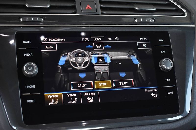 Volkswagen Tiguan (2023) 1.5TSI 110kW,tažné,manuál - fotka 23 z 26