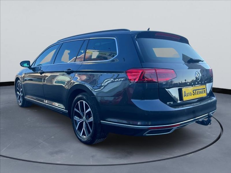 Volkswagen Passat GTE,Panorama,TZ,ACC,1.Maj - fotka 8 z 33