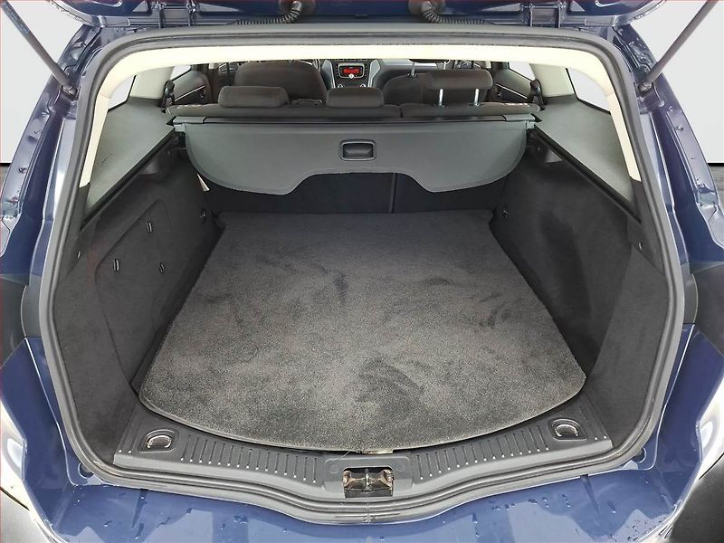 Ford Mondeo (2012) 1.6 TDCi, Tempomat - fotka 13 z 13