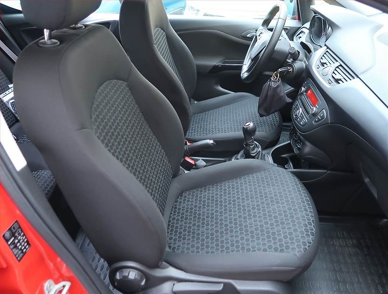Opel Corsa (2019) 1.4 Turbo, ČR,1.maj - fotka 9 z 16
