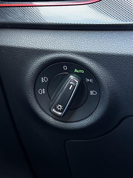 Škoda Scala 1.5TSI DSG 110kW Monte Carlo  - fotka 21 z 25