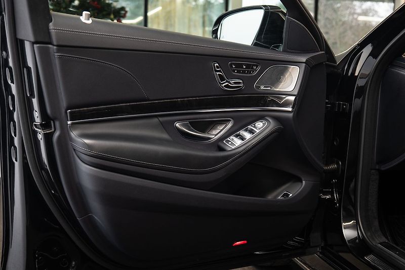 Mercedes-Benz Třídy S d L 4MATIC Burmester/360/LED - fotka 7 z 23