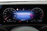 Mercedes-Benz CLA (2025) 200, AMG Line, Matrix, Kamera - náhled 8