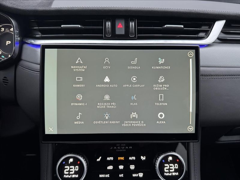 Jaguar F-Pace 5,0 P550 SVR AWD ZÁRUKA - fotka 23 z 36