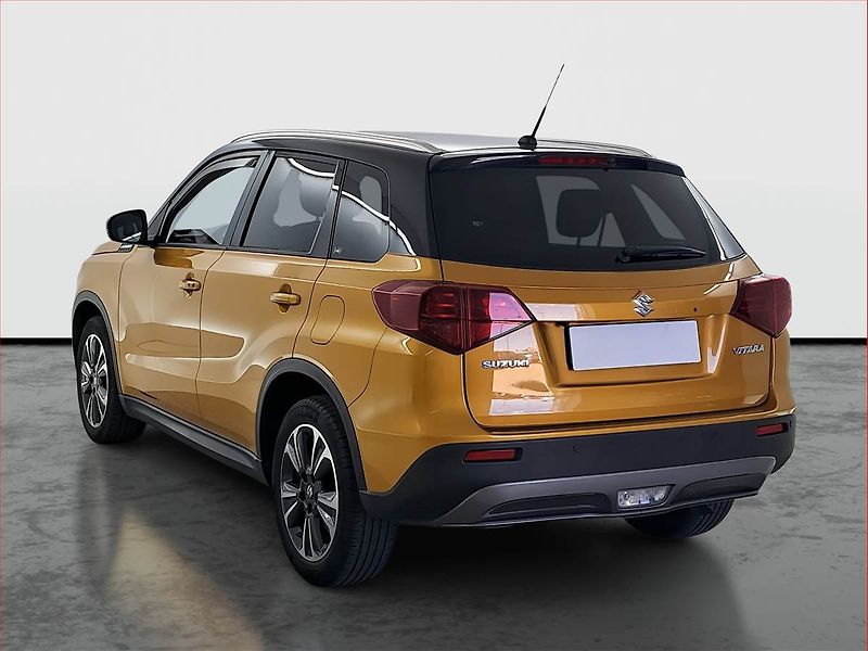 Suzuki Vitara (2019) Elegance 1.4 BoosterJet - fotka 4 z 19