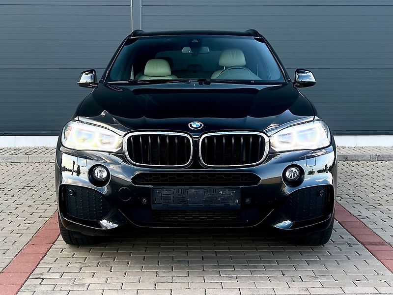 BMW X5 30d xDrive-2019 ALU - fotka 2 z 36