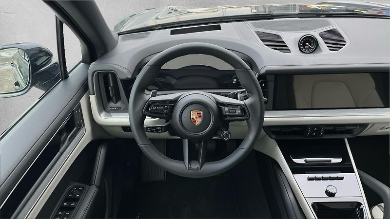 Porsche Cayenne (2025) E-Hybrid - fotka 20 z 30