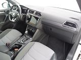 Volkswagen Tiguan (2018) Highline 2,0 TDI 140kW DSG 4MO - náhled 8