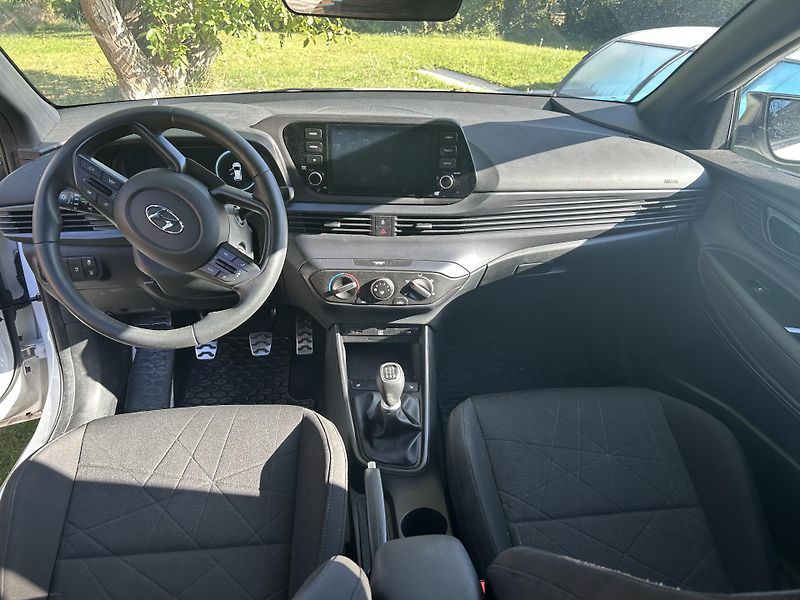 Hyundai Bayon (2024) 1.2 DPI Play – manuál  - fotka 4 z 6