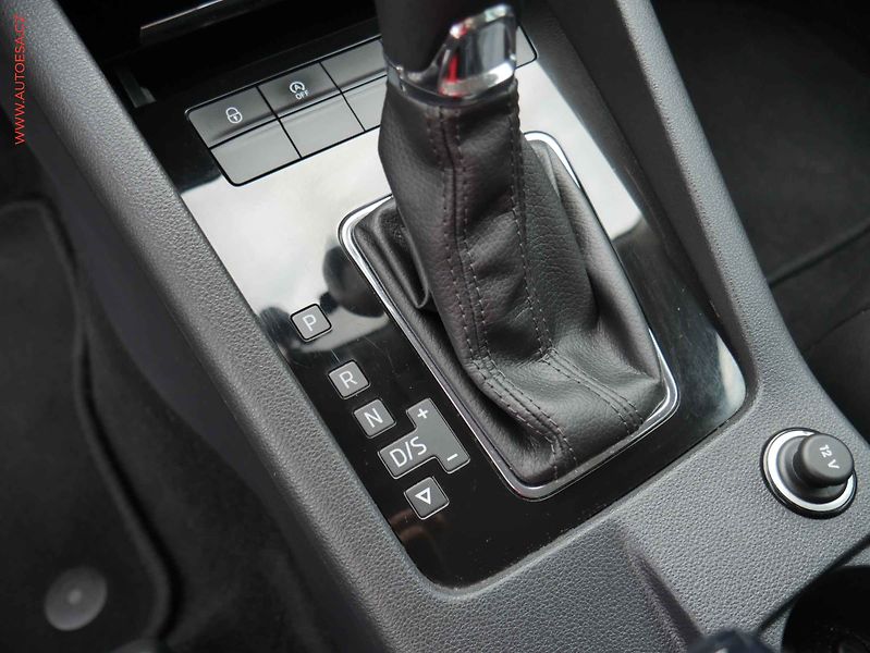 Škoda Octavia (2019) 1.5 TSi, ČR, Style, DSG - fotka 20 z 21