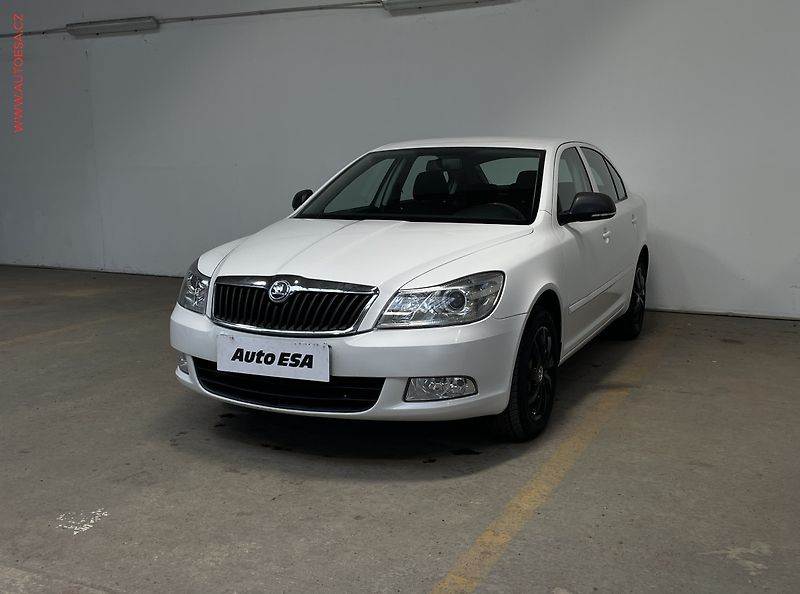 Škoda Octavia (2010) 1.2TSi, AC - fotka 3 z 15