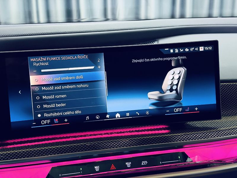 BMW Řada 7 (2023) 750e*ZÁRUKA*TV*MAX.VÝBAVA - fotka 26 z 46