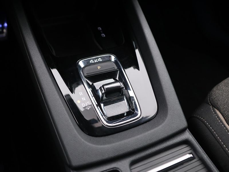 Škoda Octavia 2.0 TDI 147kW DSG Scout 4x4 CZ - fotka 25 z 34