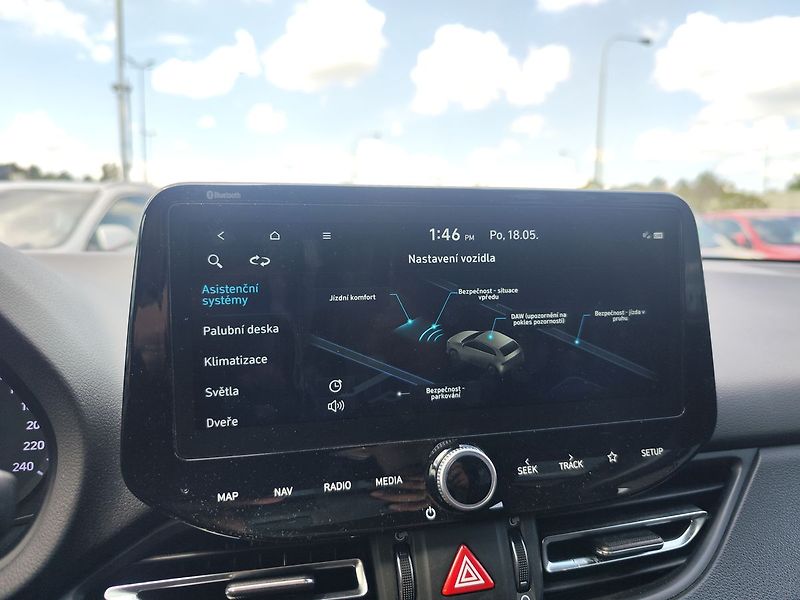 Hyundai i30 1.5 T-GDi117kw smart Navi - fotka 15 z 34