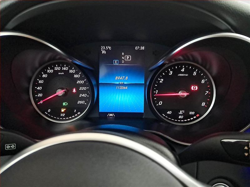 Mercedes-Benz Třídy C (2020) C 180, Automat, Serv.kniha - fotka 11 z 21
