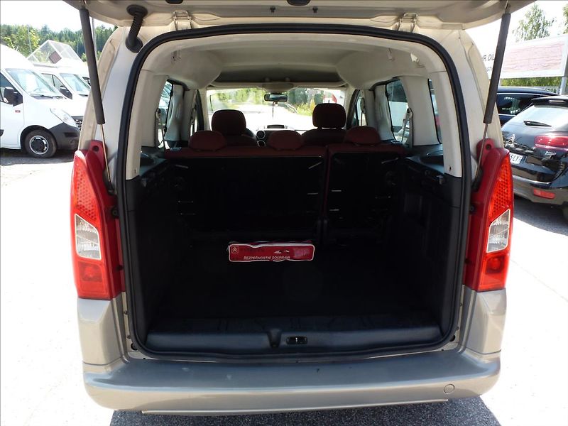 Citroën Berlingo 1,6 HDI  Multispace - fotka 23 z 44