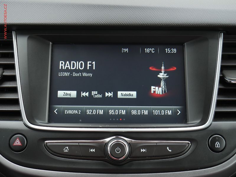 Opel Crossland X (2018) 1.2 i, ČR, AC, tempo, výhřev - fotka 14 z 14