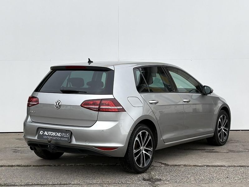 Volkswagen Golf 1.4 TSI 110kW ALLSTAR - fotka 2 z 23