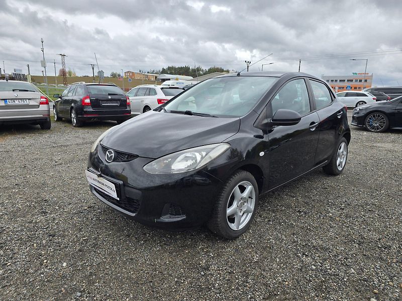 Mazda 2 (2010) 1.3 MZR 55KE klima - fotka 3 z 23