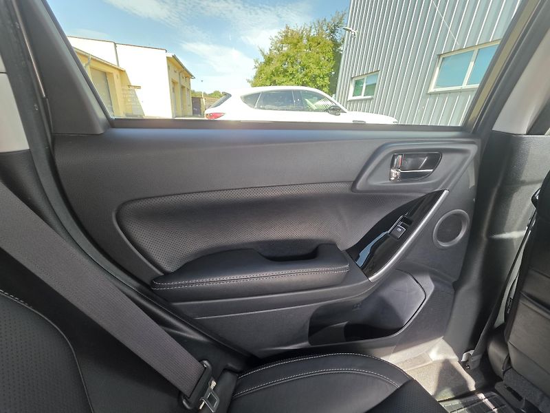 Subaru Forester (2018) XT, 1.maj., serv. kn, odp. DPH - fotka 24 z 40
