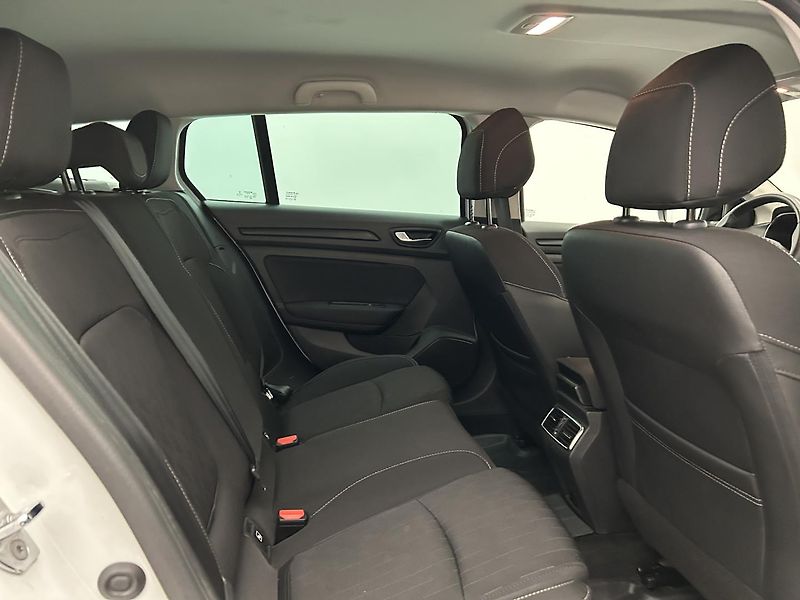 Renault Mégane 1.5 dCi Limited Plus - fotka 16 z 22