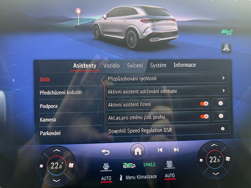 Mercedes-Benz EQE (2023) EQE 43 AMG 4MATIC SUV - fotka 29 z 54