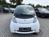 Peugeot iOn 49 kW servisní knížka - náhled 1
